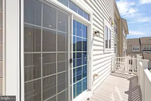 505 Jurgensen Pl, Hyattsville, MD 20785 - Photo 13