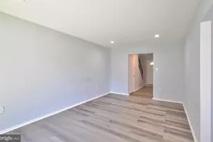 506 Peacock Dr, Landover, MD 20785 - Photo 5