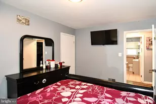 6114 Osborn Rd, Landover, MD 20785 - Photo 11