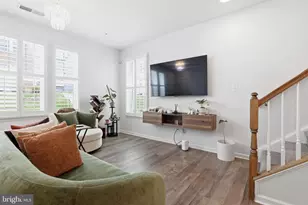 2739 Pinebrook Rd, Landover, MD 20785 - Photo 9