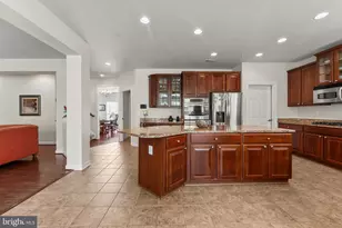 10916 Sir Paul Pl, Clinton, MD 20735 - Photo 29