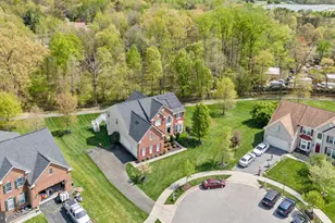 10916 Sir Paul Pl, Clinton, MD 20735 - Photo 5