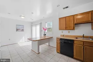 14927 Cherrywood Dr, Laurel, MD 20707 - Photo 9