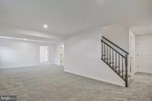 6511 Suitland Rd, Suitland, MD 20746 - Photo 17