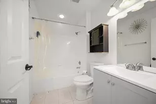 12630 Wrightwood Ct, Upper Marlboro, MD 20772 - Photo 27