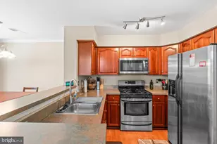 1800 Sycamore Heights Ct, Bowie, MD 20721 - Photo 9