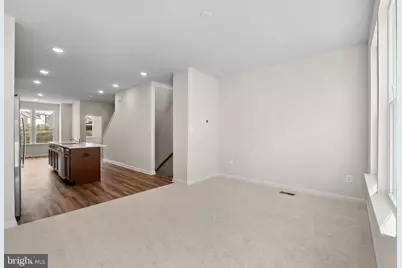 6045 Soho Way, Hyattsville, MD 20782 - Photo 11
