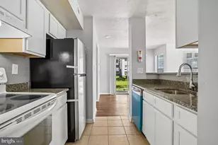 13424 Lord Dunbore Pl, Upper Marlboro, MD 20772 - Photo 11