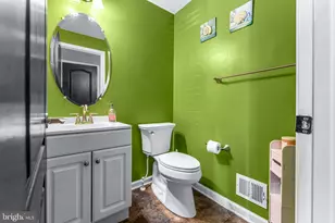12206 Hillantrae Dr, Clinton, MD 20735 - Photo 15
