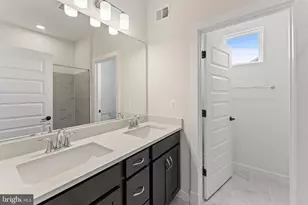 119 Smt Pt Blvd, Bowie, MD 20716 - Photo 23