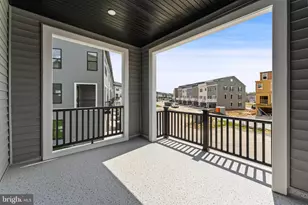 119 Smt Pt Blvd, Bowie, MD 20716 - Photo 13