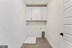 119 Smt Pt Blvd, Bowie, MD 20716 - Photo 25