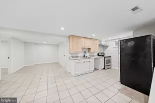 6714 Stockton Ln, Hyattsville, MD 20784 - Photo 15