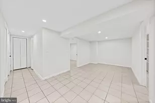 6714 Stockton Ln, Hyattsville, MD 20784 - Photo 17