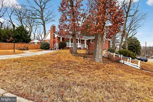 9100 St Andrews Pl, College Park, MD 20740 - Photo 3