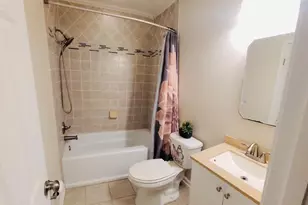 1404 Robert Lewis Ave, Upper Marlboro, MD 20774 - Photo 9