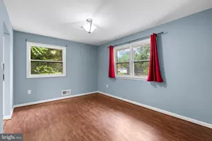 5010 Thuman Dr, Temple Hills, MD 20748 - Photo 9