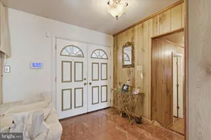 1209 Shady Glen Dr, District Heights, MD 20747 - Photo 5