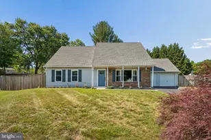 3906 Norwalk Pl, Bowie, MD 20716 - Photo 3