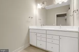 102 St Ives Pl, Oxon Hill, MD 20745 - Photo 9