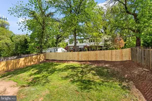 5809 Burgundy St, Capitol Heights, MD 20743 - Photo 43