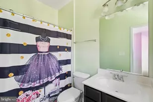 703 Quayside Ct, Oxon Hill, MD 20745 - Photo 29