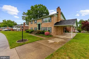7708 Gambier Dr, Upper Marlboro, MD 20772 - Photo 3