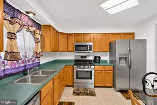 7318 Rotunda Ct, Clinton, MD 20735 - Photo 3