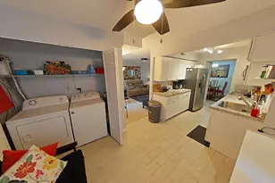 7802 Hanover Pkwy, Greenbelt, MD 20770 - Photo 5