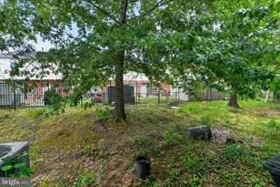 7102 Flag Harbor Dr, District Heights, MD 20747 - Photo 39