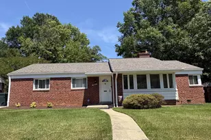 6803 Adelphi Rd, University Park, MD 20782 - Photo 1
