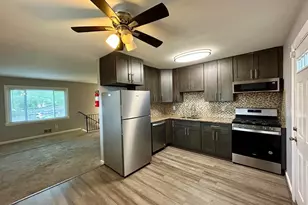 522 70th St, Capitol Heights, MD 20743 - Photo 7