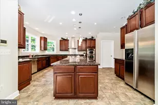 13201 Amelias Grove Ct, Bowie, MD 20720 - Photo 23