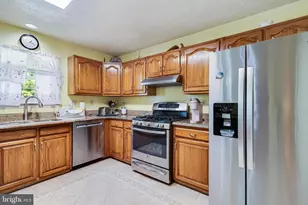 7308 Seawood Ct, Clinton, MD 20735 - Photo 9