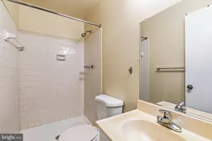 14947 Cherrywood Dr, Laurel, MD 20707 - Photo 23