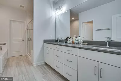 518 Triggerfish Drive, Oxon Hill, MD 20745 - Photo 17