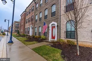 518 Triggerfish Dr, Oxon Hill, MD 20745 - Photo 3