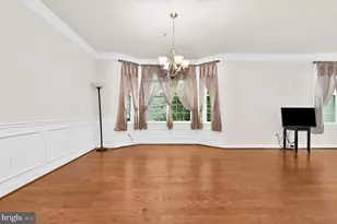 2119 Garden Grove Ln, Mitchellville, MD 20721 - Photo 9