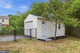 5013 Mineola Rd, College Park, MD 20740 - Photo 33