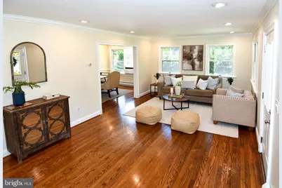 7011 Old Sandy Spring Road, Laurel, MD 20707 - Photo 5
