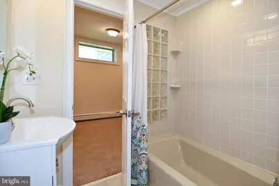 7011 Old Sandy Spring Road, Laurel, MD 20707 - Photo 29