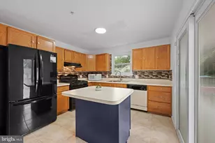 7503 Crestwood Ct, Brandywine, MD 20613 - Photo 9