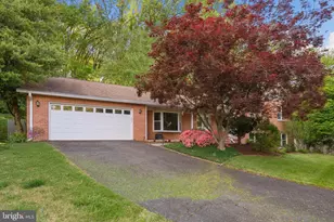 6102 Gallery St, Bowie, MD 20720 - Photo 41
