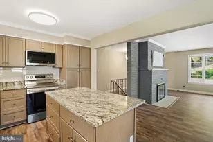 309 Cedar Ridge Dr, Oxon Hill, MD 20745 - Photo 15