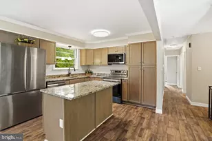 309 Cedar Ridge Dr, Oxon Hill, MD 20745 - Photo 23