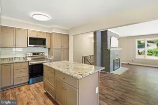 309 Cedar Ridge Dr, Oxon Hill, MD 20745 - Photo 21