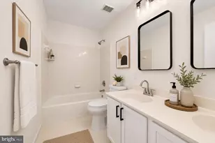8409 Jasmith Ct, District Heights, MD 20747 - Photo 13