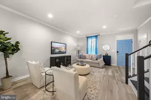 1041 Flester Ln, Laurel, MD 20707 - Photo 5