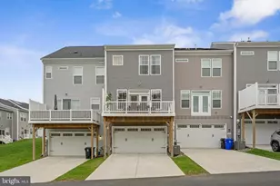 1041 Flester Ln, Laurel, MD 20707 - Photo 1