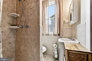 4603 Oliver St, Riverdale, MD 20737 - Photo 11